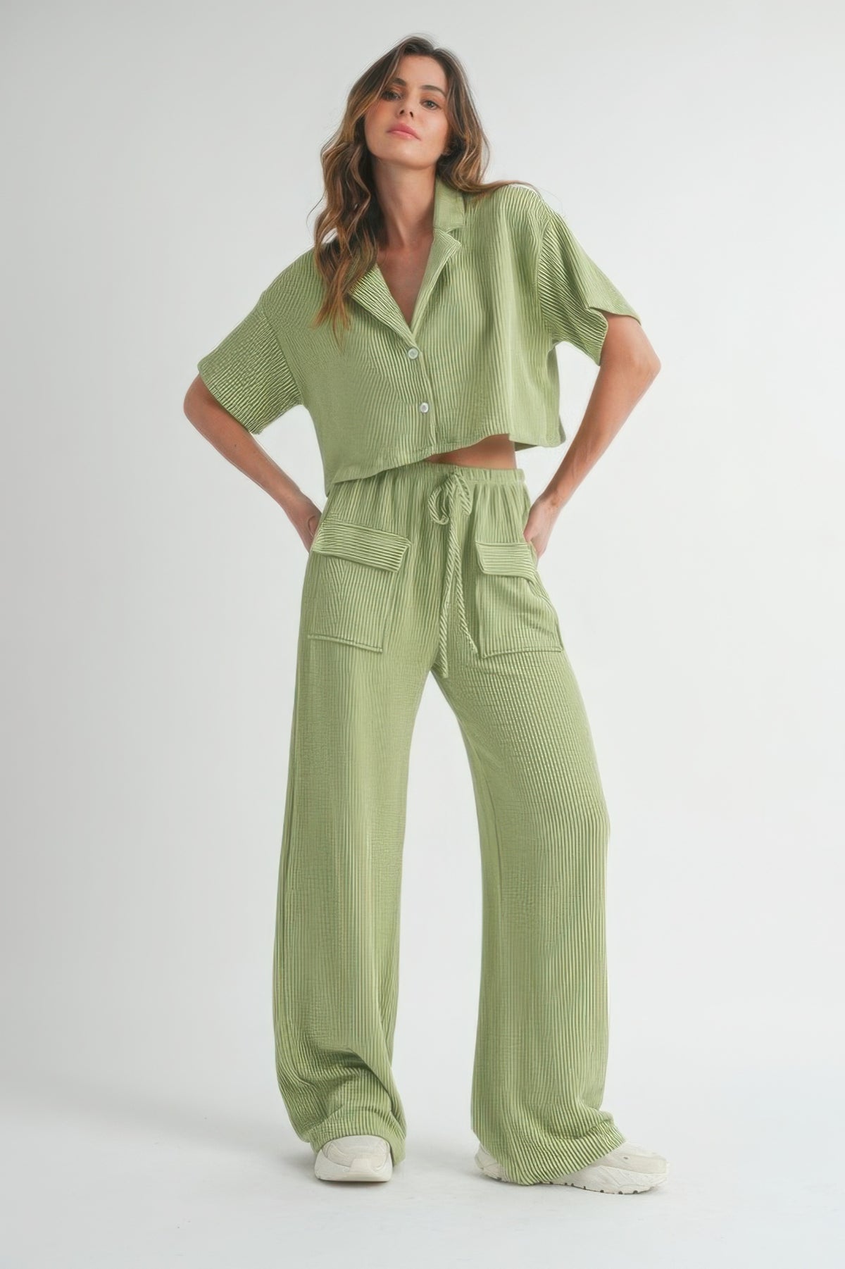 Women&#39;s button-up crop set with collared top, short sleeves, wide-leg pants, drawstring waist, pockets, and ribbed knit texture - SplendorAmoris